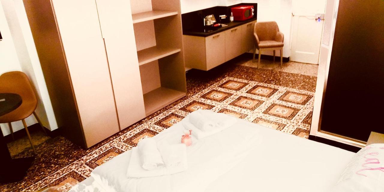 Palazzo San Giorgio Apartment Genoa Bagian luar foto